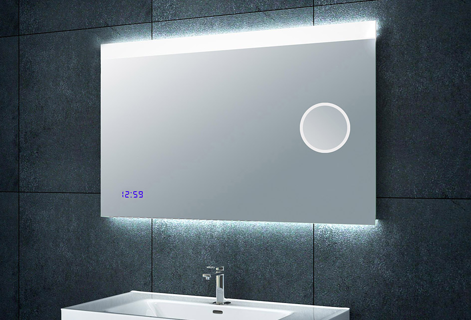 Design-Lichtspiegel-Badezimmerspiegel-mit-Schminkspiegel-Uhr